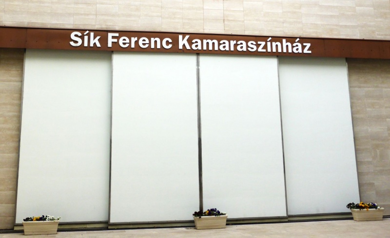 Fájl:Sik Ferenc Kamaraszinhaz.JPG